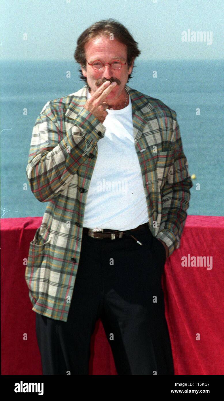 1997 Robin Williams Film With Green Slime Robin Williams 1997