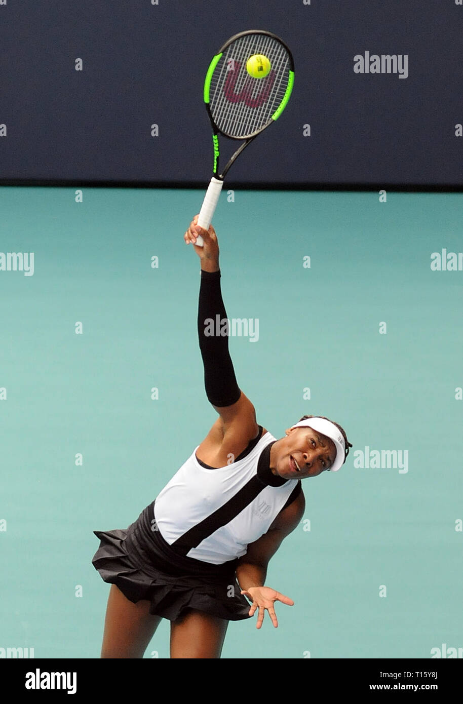 Miami, USA. 21st Mar, 2019.  Venus Williams of the United States serves against Dalila Jakupovic of Slovenia at the Hard Rock Stadium at the Miami Open on March 21, 2019 in Miami Gardens, Florida. Williams beat Jakupovic  7-5, 6-3. (Paul Hennessy/Alamy) Credit: Paul Hennessy/Alamy Live News Stock Photo