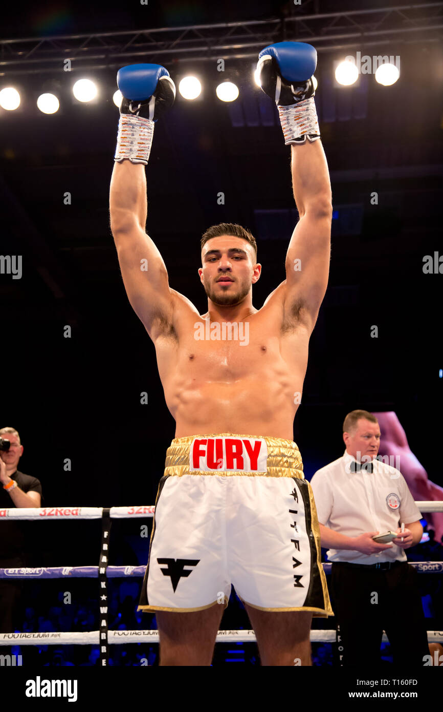 Tommy Fury High Resolution Stock Photography And Images Alamy
