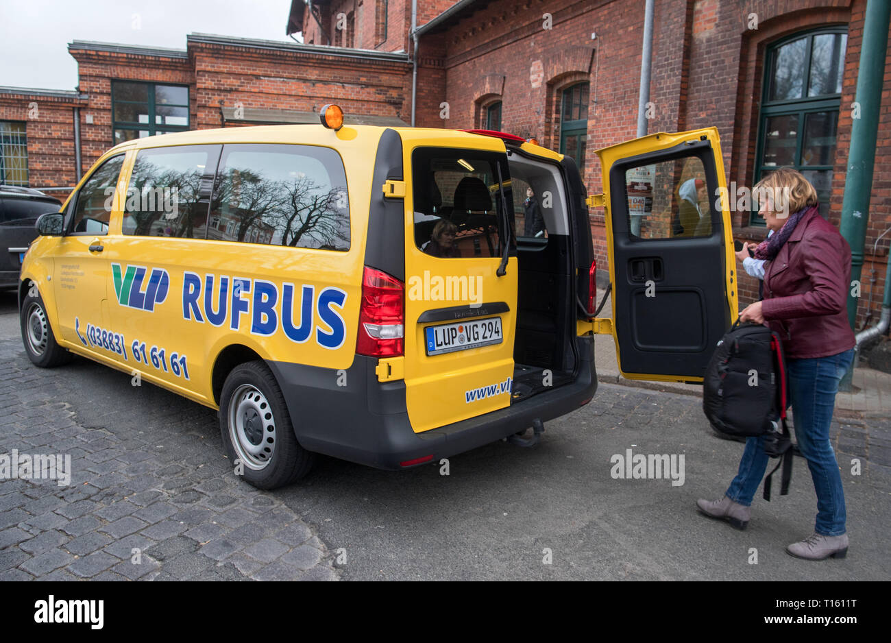 Parchim, Germany. 28th Feb, 2019. A passenger of the call bus of the