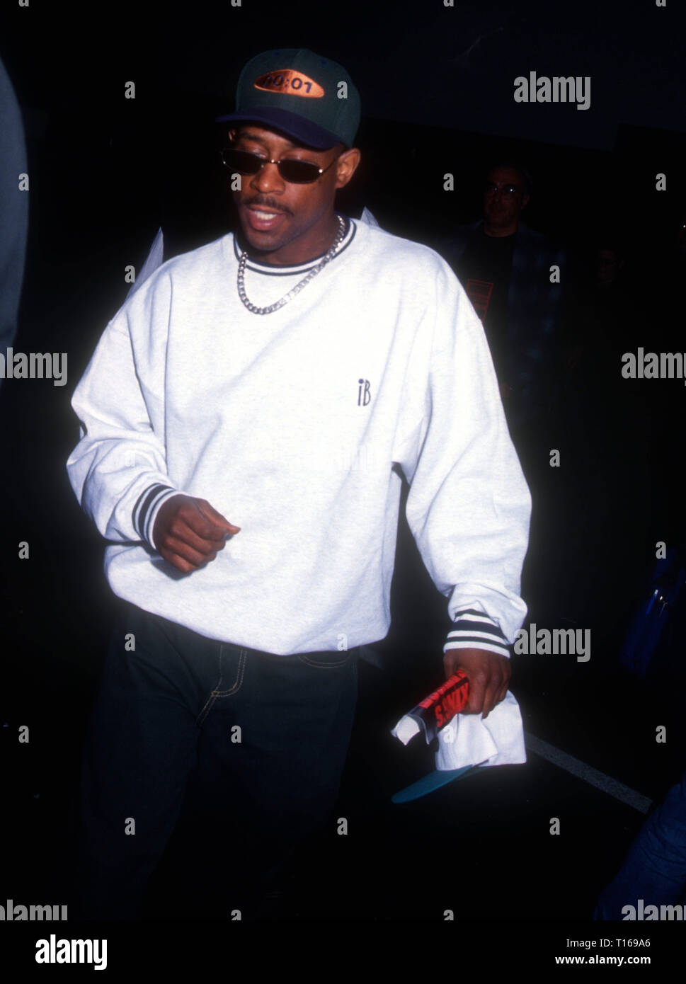 LOS ANGELES, CA - MARCH 5: Actor/comedian Martin Lawrence attends Fight with Boxer Oscar De La Hoya, who won WBO super featherweight title by a RTD 10 against boxer Jimmi Bredahl on March 5, 1994 at Olympic Auditorium in Los Angeles, California. Photo by Barry King/Alamy Stock Photo Stock Photo