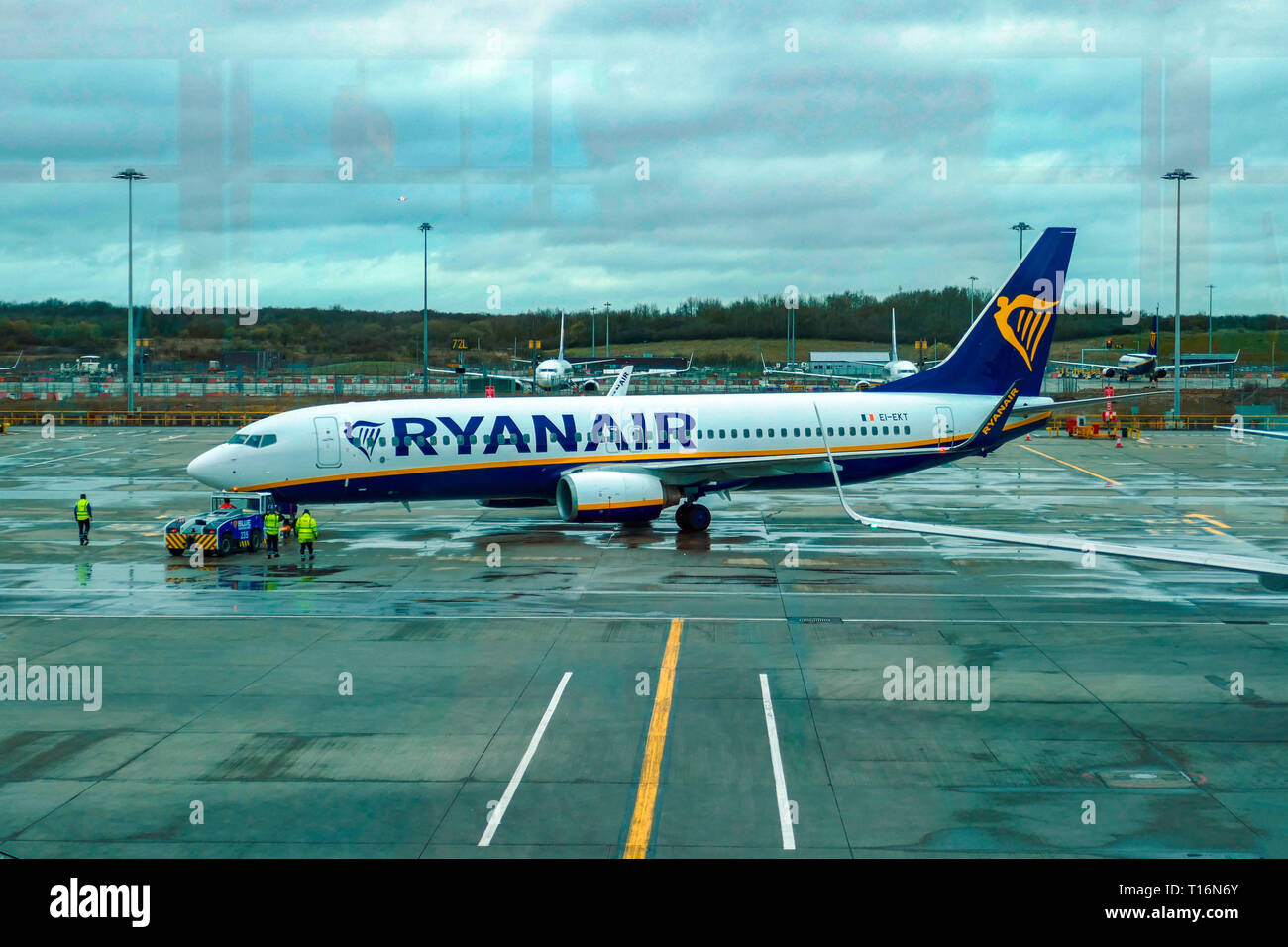 Ryanair budget carrier, Boeing 737, airline, Stansted Airport, London