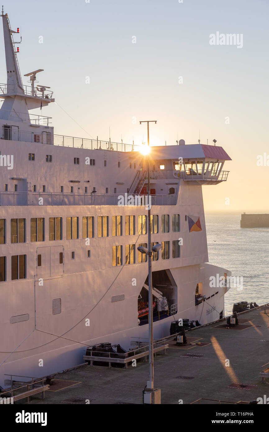 25th February 2019; Dover, Kent, UK; Sun Rises Over Ferry, Pride of Kent Stock Photo