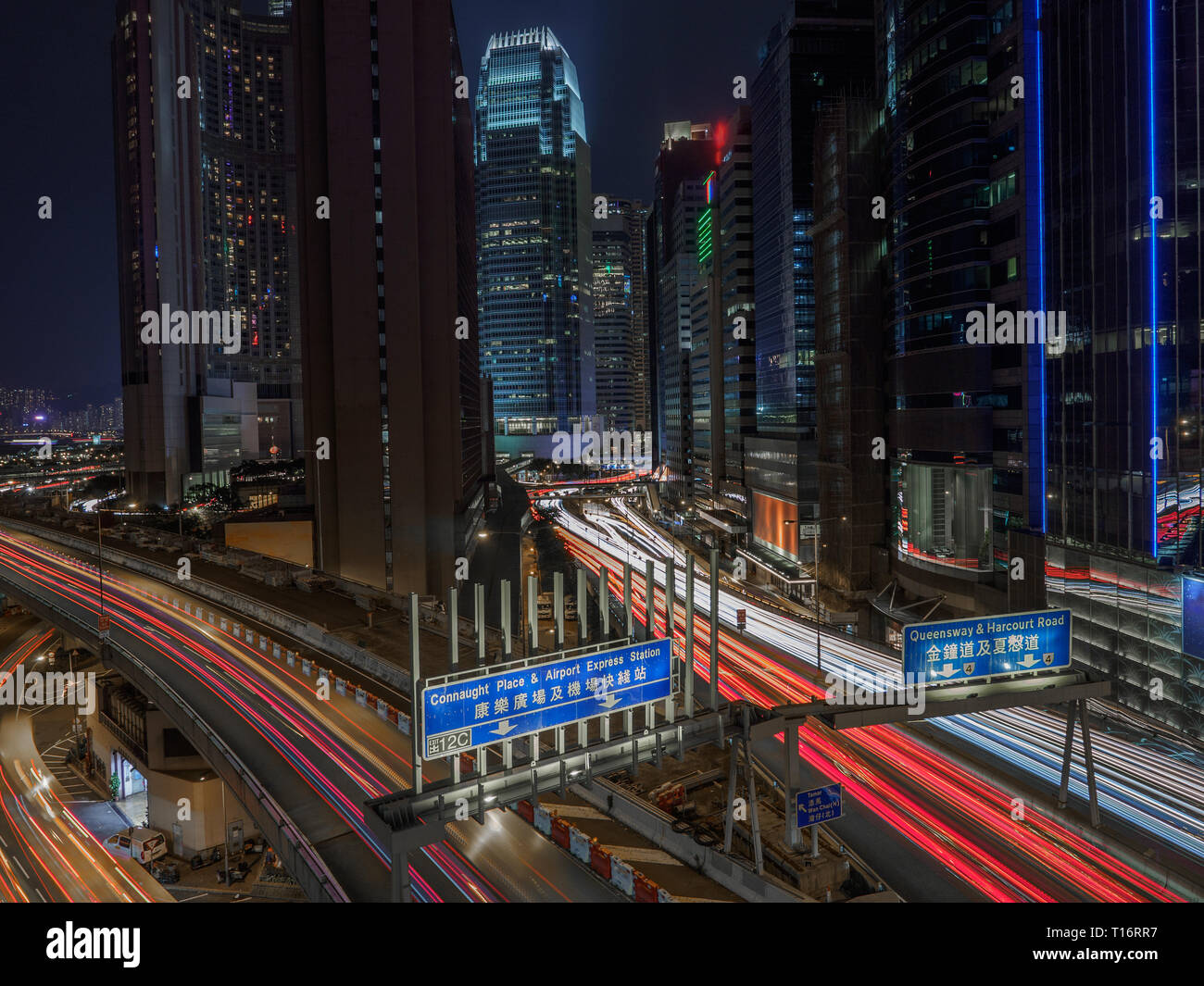 Slow exposure office hi-res stock photography and images - Alamy