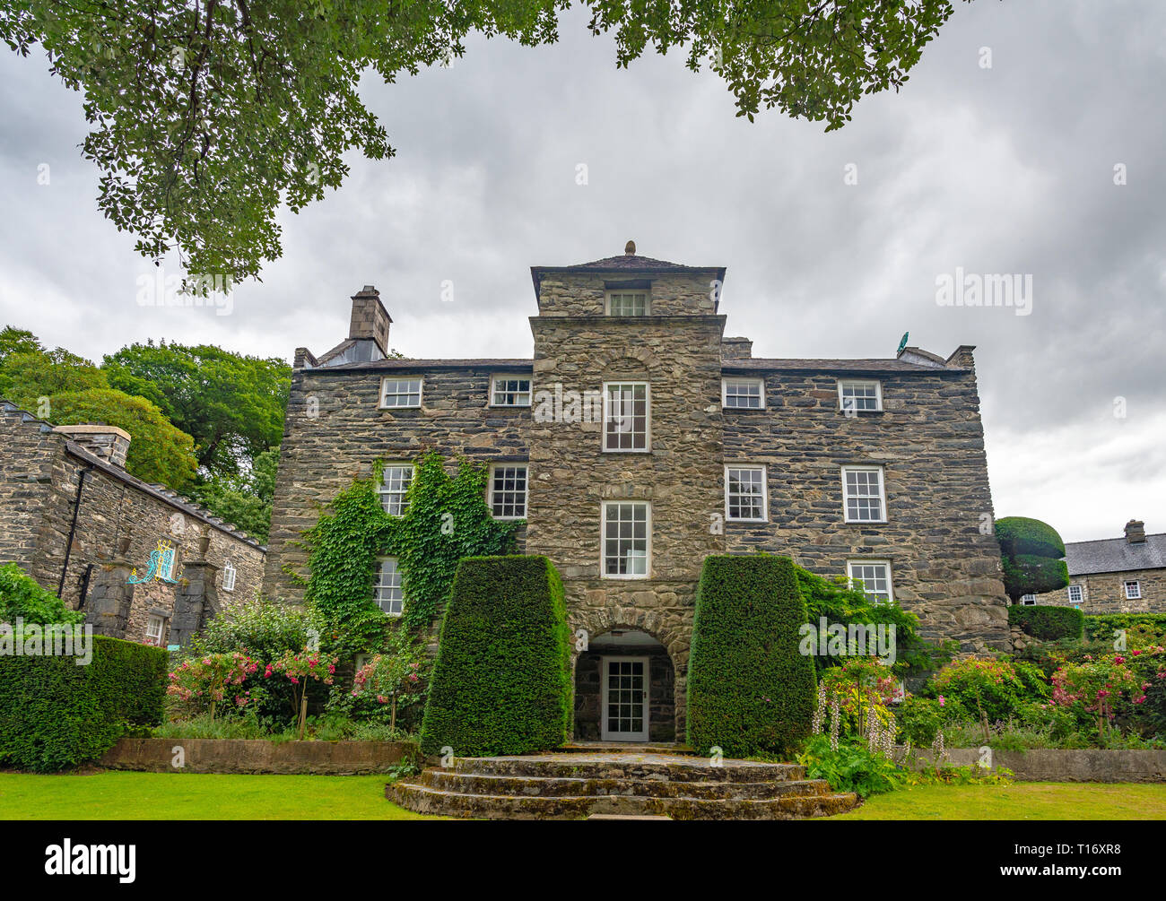 Central perspective view on the main part of the house of Plas Brondanw, Gwynedd, North Wales, United Kingdom Stock Photo