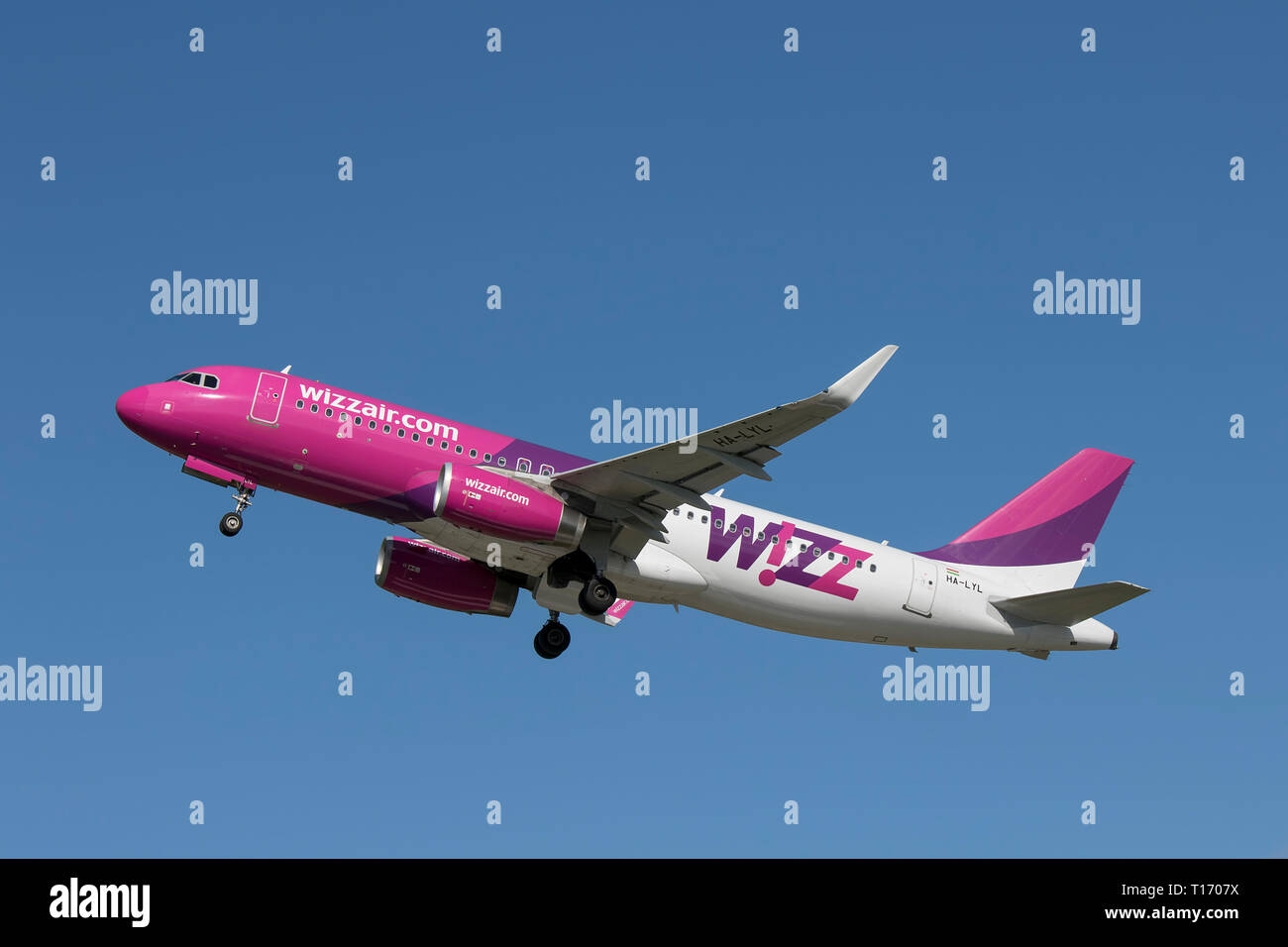 HA-LYL Airbus A320 of Wizzair departing Bristol Airport EGGD March 2019 Stock Photo