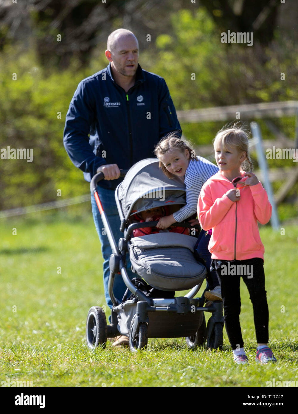 Mike Tindall with his daughters Mia (centre) and Lena Elizabeth (in buggy)  and with Isla Phillips (right) at the Land Rover Gatcombe Horse Trials, on  Gatcombe Park, Gloucestershire Stock Photo - Alamy