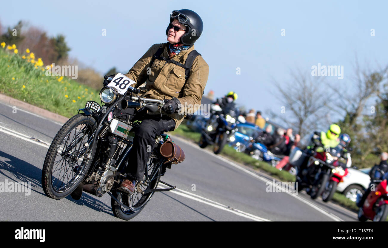 Upper Beeding East Sussex Uk 24th March 2019 The Sunbeam Motor Cycle Club Celebrates Its 80th London To Brighton Run All The Machines Taking Part Represent Some Of The Finest Examples Of