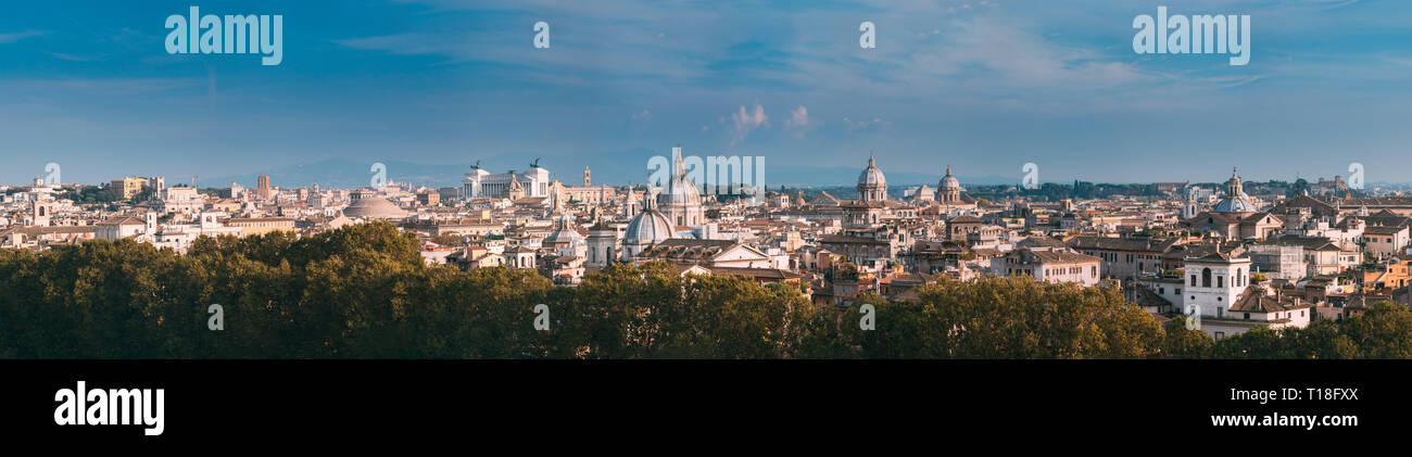 Rome, Italy. Cityscape Skyline With Pantheon, Altar Of The Fatherland And Other Famous Lanmarks In Old Historic Town Stock Photo