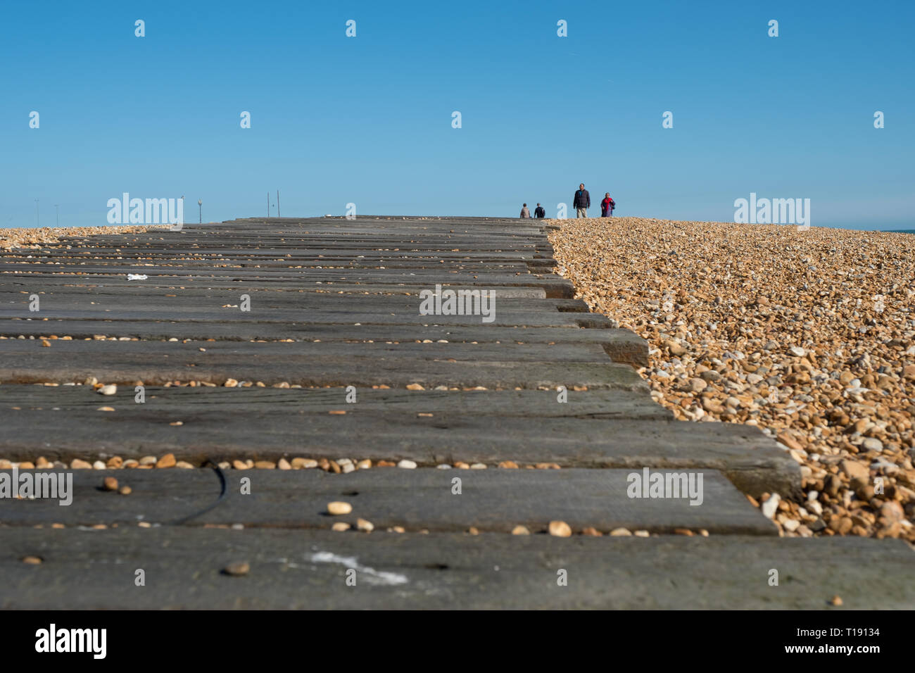 Folkestone beach walkway hi-res stock photography and images - Alamy