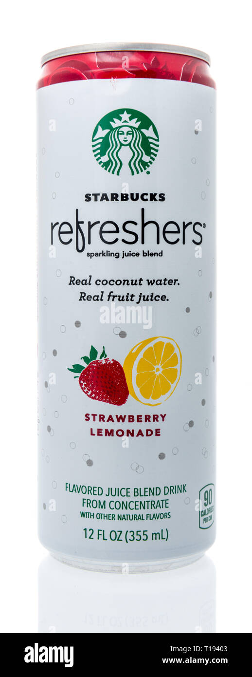 Starbucks refreshers hi-res stock photography and images - Alamy