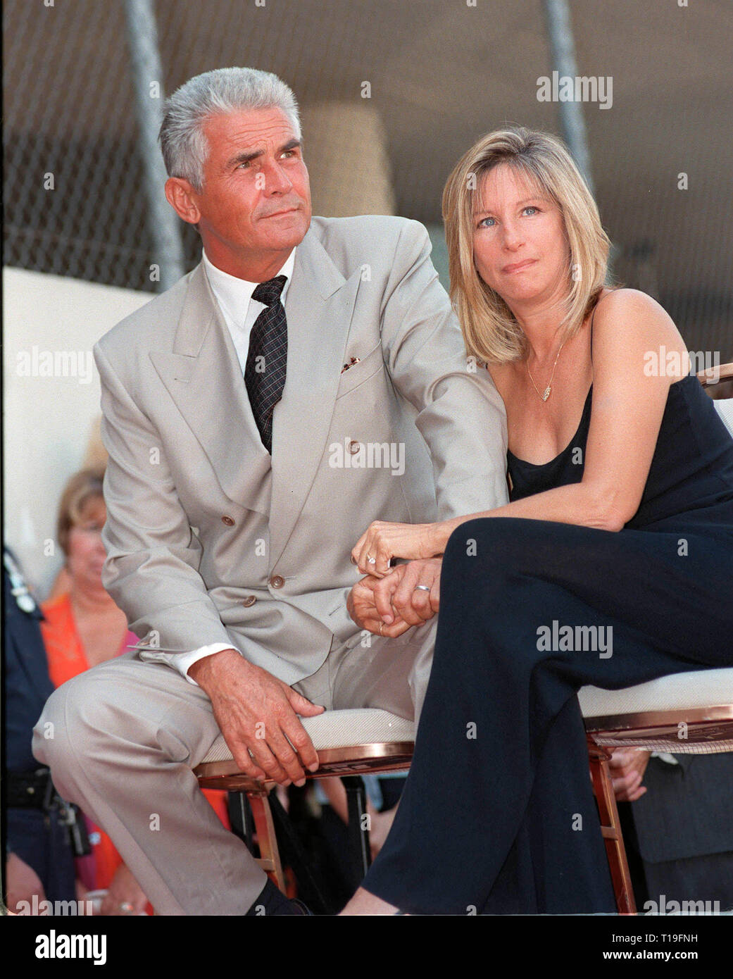 LOS ANGELES, CA - August 27, 1998: Actor JAMES BROLIN with actress/director wife BARBRA STREISAND in Hollywood where he was honored with the 2115th star on the Hollywood Walk of Fame. Stock Photo