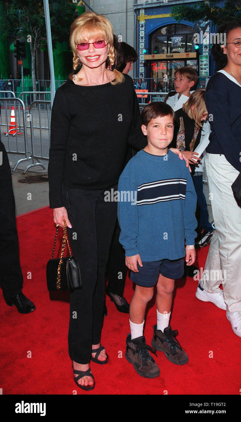 LOS ANGELES, CA - November 8, 1998: Actress LONI ANDERSON & son at Hollywood premiere of 'The Rugrats Movie.' Stock Photo