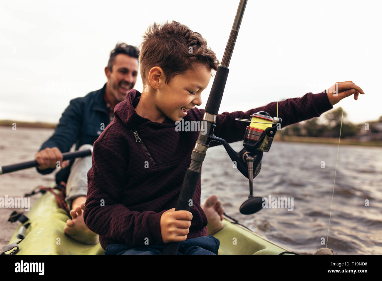 Kid fishing hi-res stock photography and images - Alamy