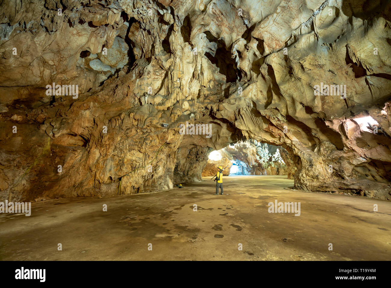 Image Mai Châu image beautiful image beautiful - Natural beauty inside Mo Luong grotto, Mai Chau District, Son La ...