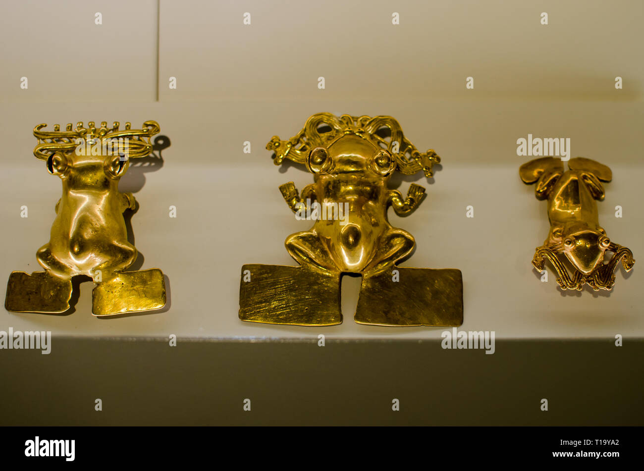 Gold frogs exhibited at Pre-Columbian Gold Museum in San Jose Costa Rica Stock Photo