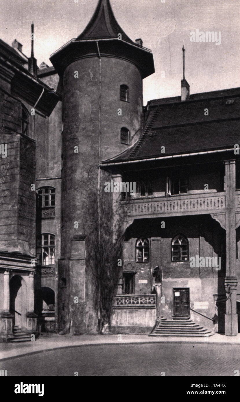 geography / travel historic, Russia, cities and communities, Kaliningrad (Koenigsberg), castle, interior view, palace courtyard, picture postcard, Marie Rosengarth, 1936, Additional-Rights-Clearance-Info-Not-Available Stock Photo