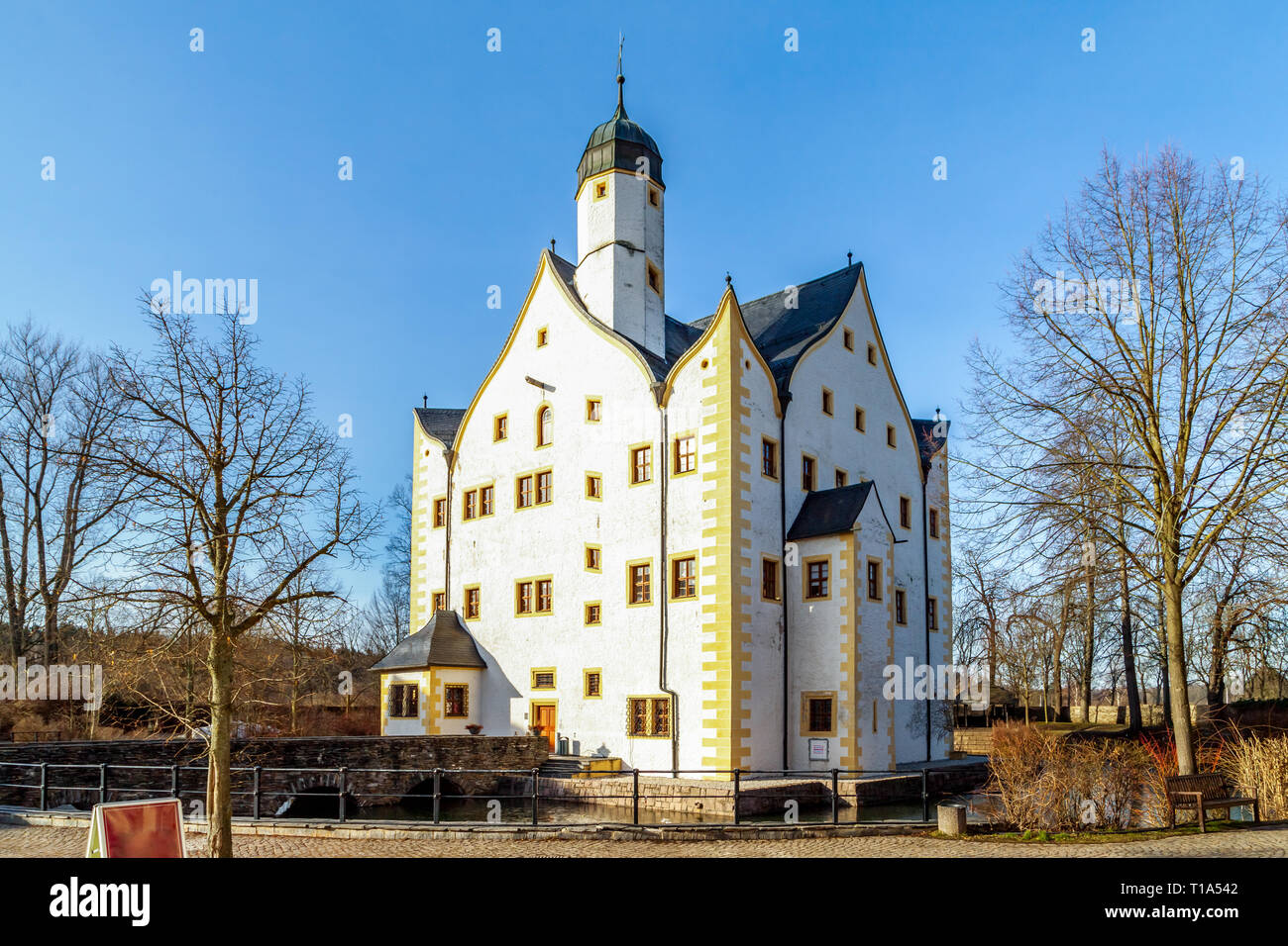 Water Castle Klaffenbach in Chemnitz, Germany Stock Photo Alamy