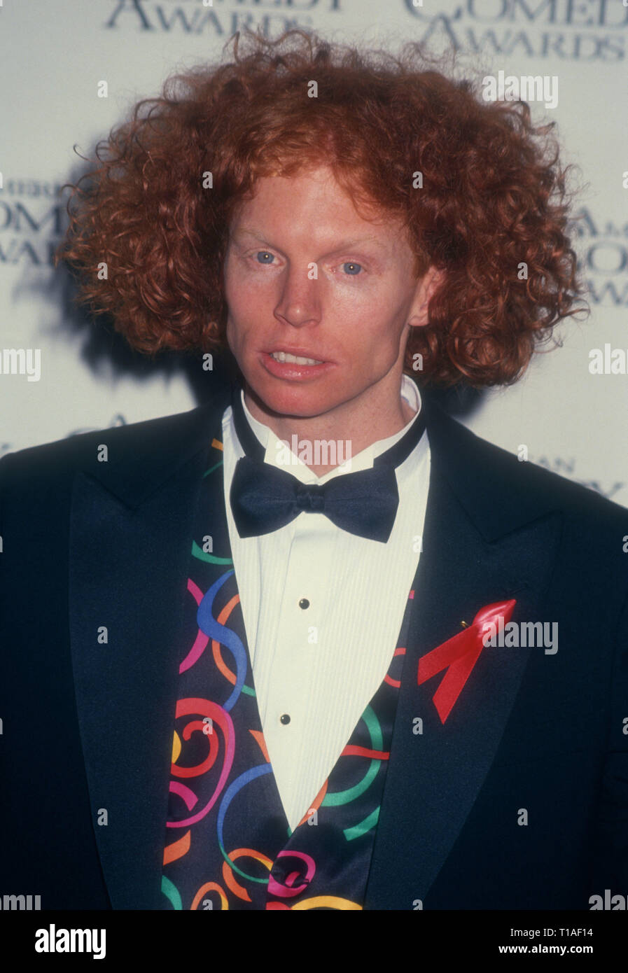 tegnebog Udlænding trappe LOS ANGELES, CA - MARCH 6: Comedian Carrot Top, aka Scott Thompson attends  the Eighth Annual American Comedy Awards on March 6, 1994 at the Shrine  Auditorium in Los Angeles, California. Photo