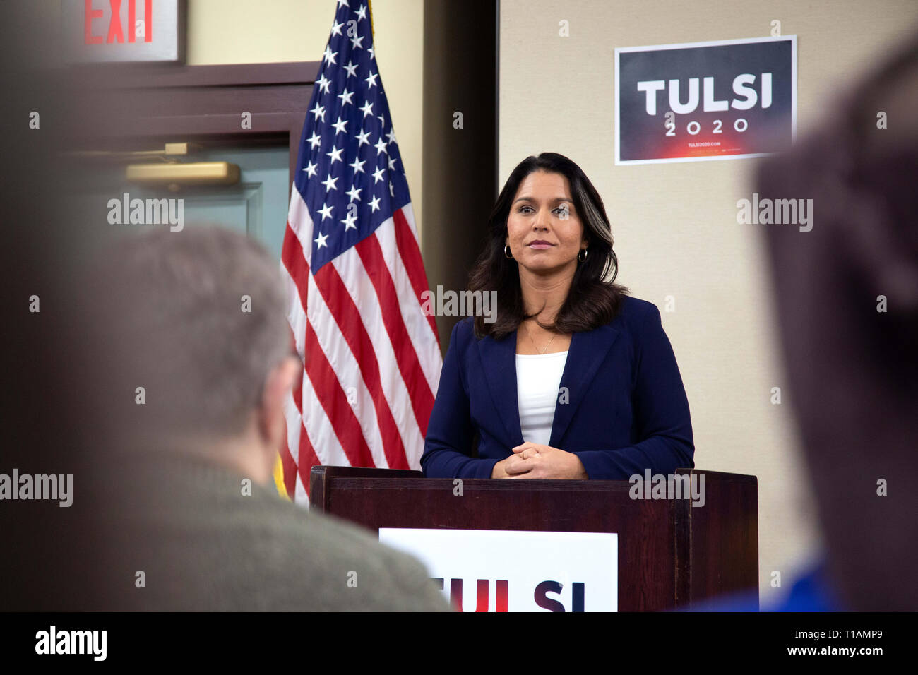 Tulsi gabbard new hampshire hires stock photography and images Alamy