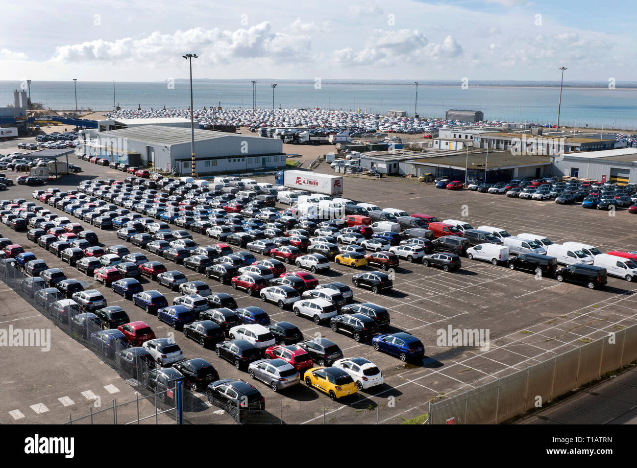 Automobiles Peugeot High Resolution Stock Photography And Images Alamy