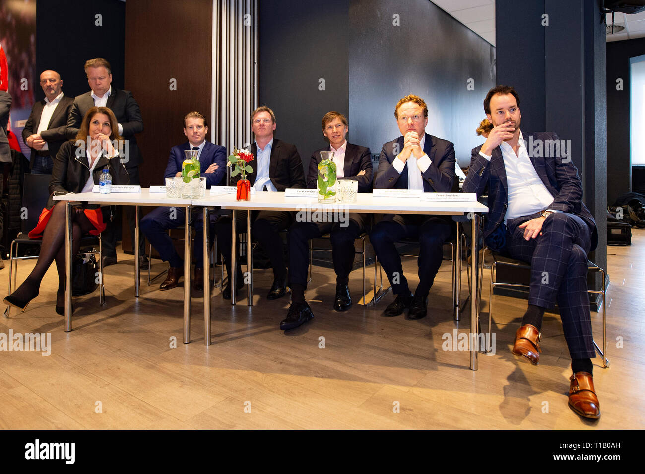 EINDHOVEN, 25-03-2019, Phillips Stadion, Eredivisie, season 2018 / 2019, official presentation of Metropoolregio Brainport Eindhoven, the new partnership/head sponsor of PSV, left to right: Colette Cloosterman-Van Eerd (CCO Jumbo Supermarkten), Willem van der Leegte (CEO VDL Groep), Paul van Nunen (CEO Brainport Development), Lucas van Grinsven (Vice-president communications & sponsoring ASML), Jan-Willem Neggers (Managing Director High Tec Campus Eindhoven) Stock Photo