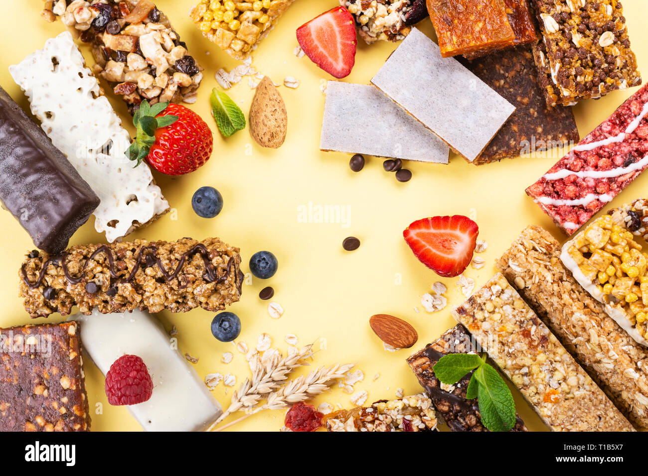 Homemade granola cereal bars Stock Photo Alamy