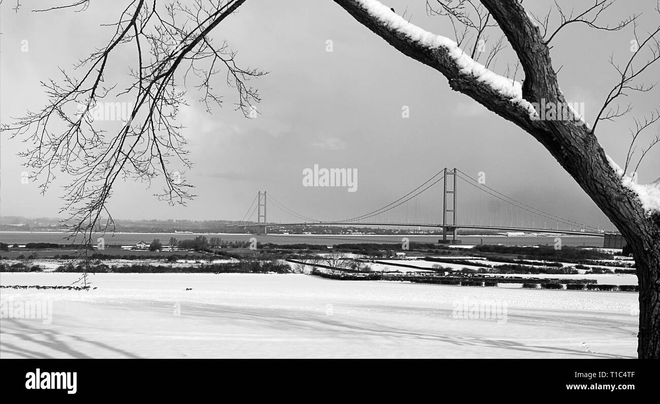 The Humber Bridge, Far Ings National Nature Reserve Stock Photo Alamy