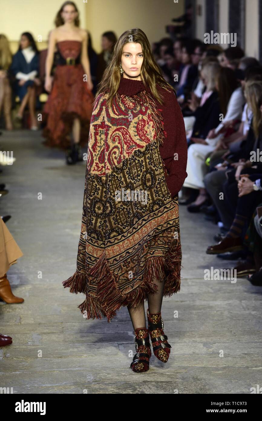 Milan Fashion Week Autumn/Winter 2019/2020 - Veronica Etro - Catwalk  Featuring: model Where: Milan, Lombardy, Italy