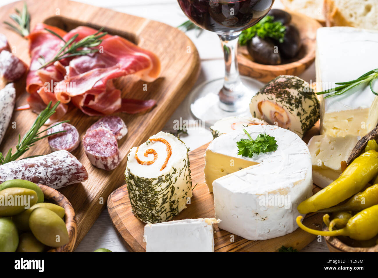 Antipasto delicatessen meat, cheese and wine Stock Photo Alamy