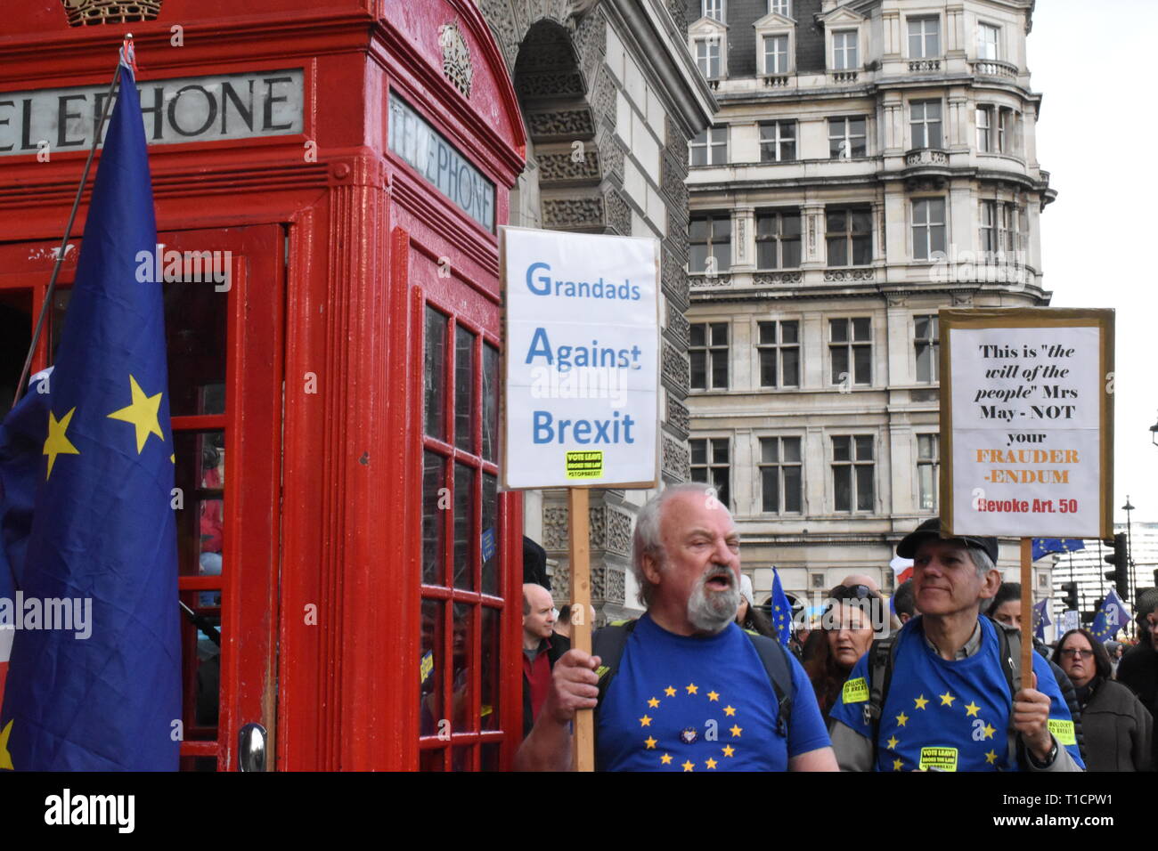 London/UK. March 23 2019. Thousands march to Parliament Square to demand a People's Vote. Credit: Katherine Da Silva/ Alamy news Stock Photo
