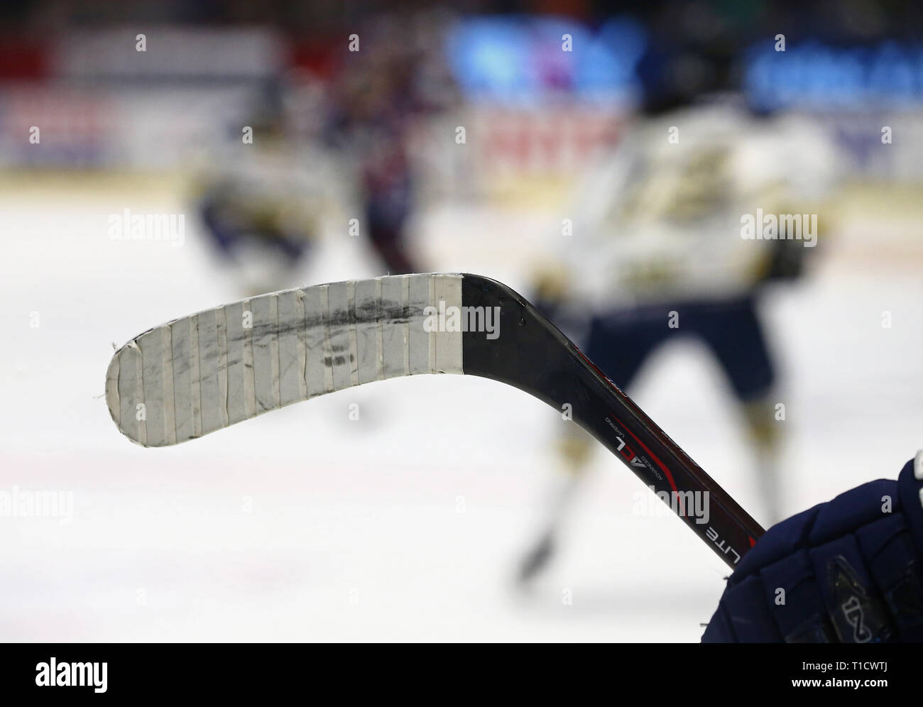 Hockeystick hi-res stock photography and images