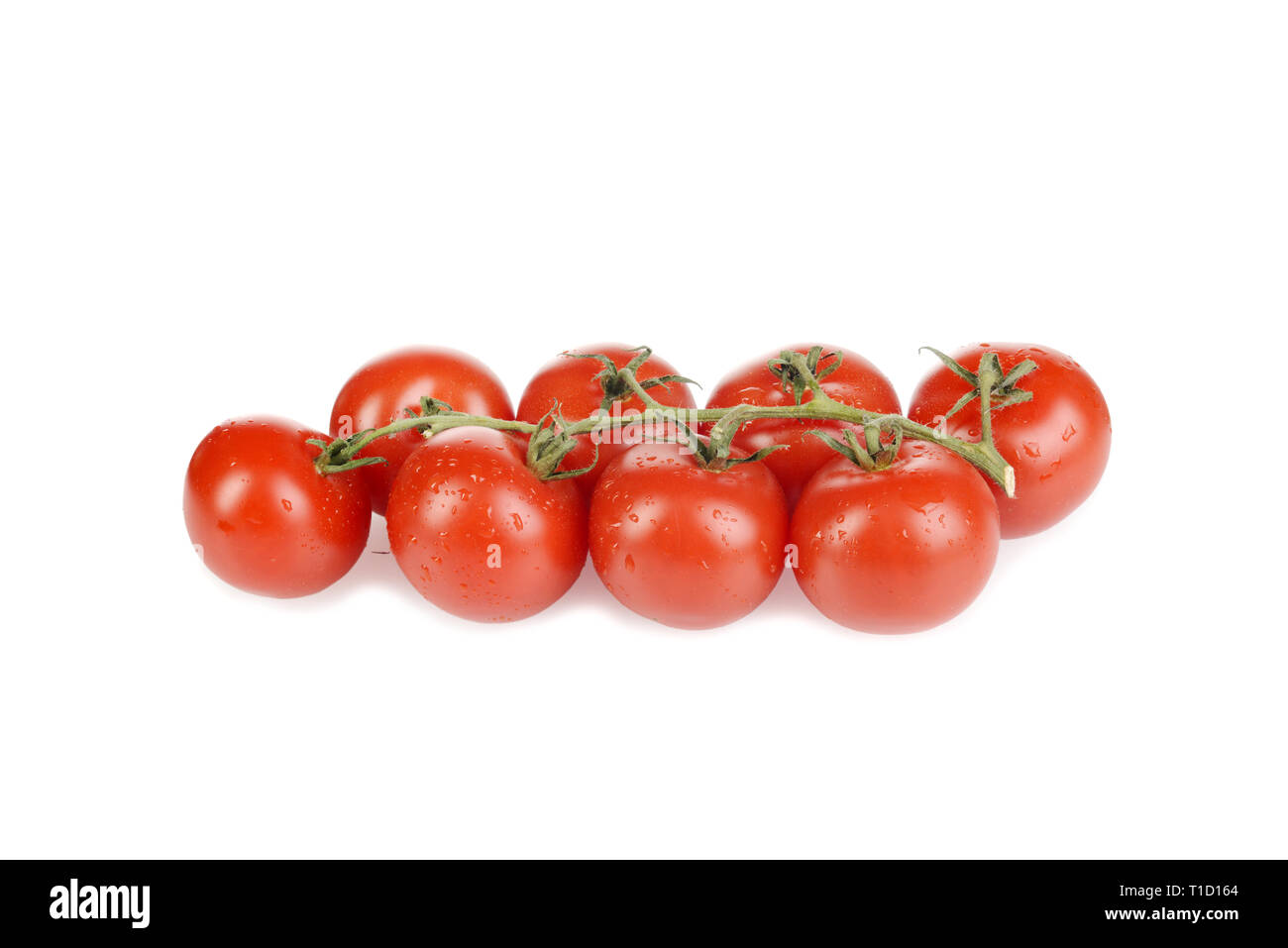 closeup organic cherry tomatoes on the vine Stock Photo - Alamy