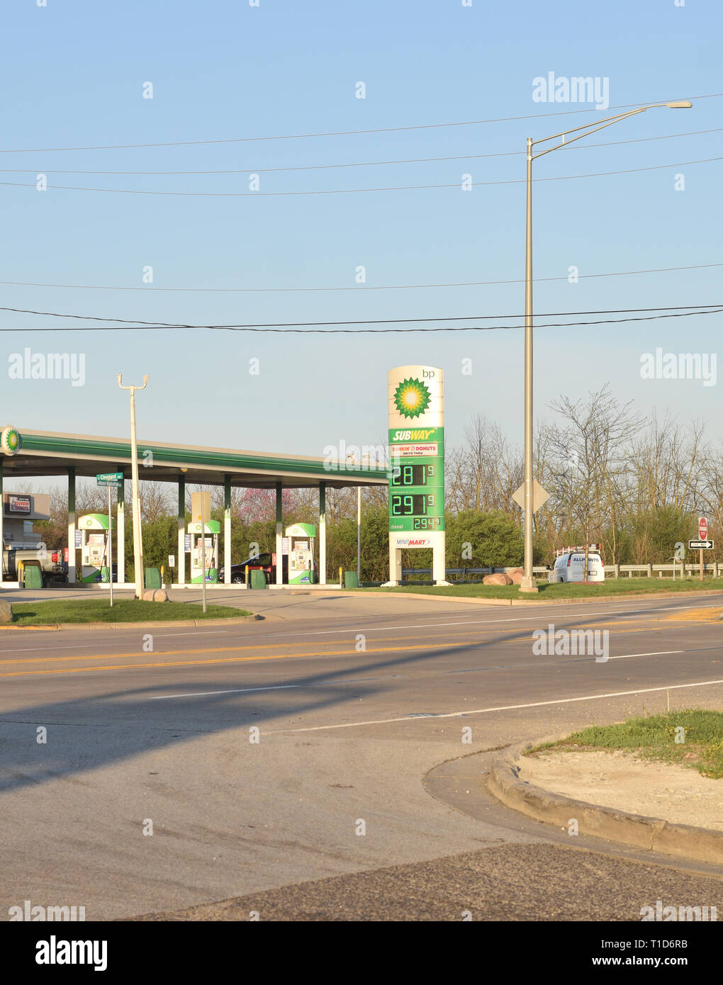 Bp petrol stations hires stock photography and images Alamy