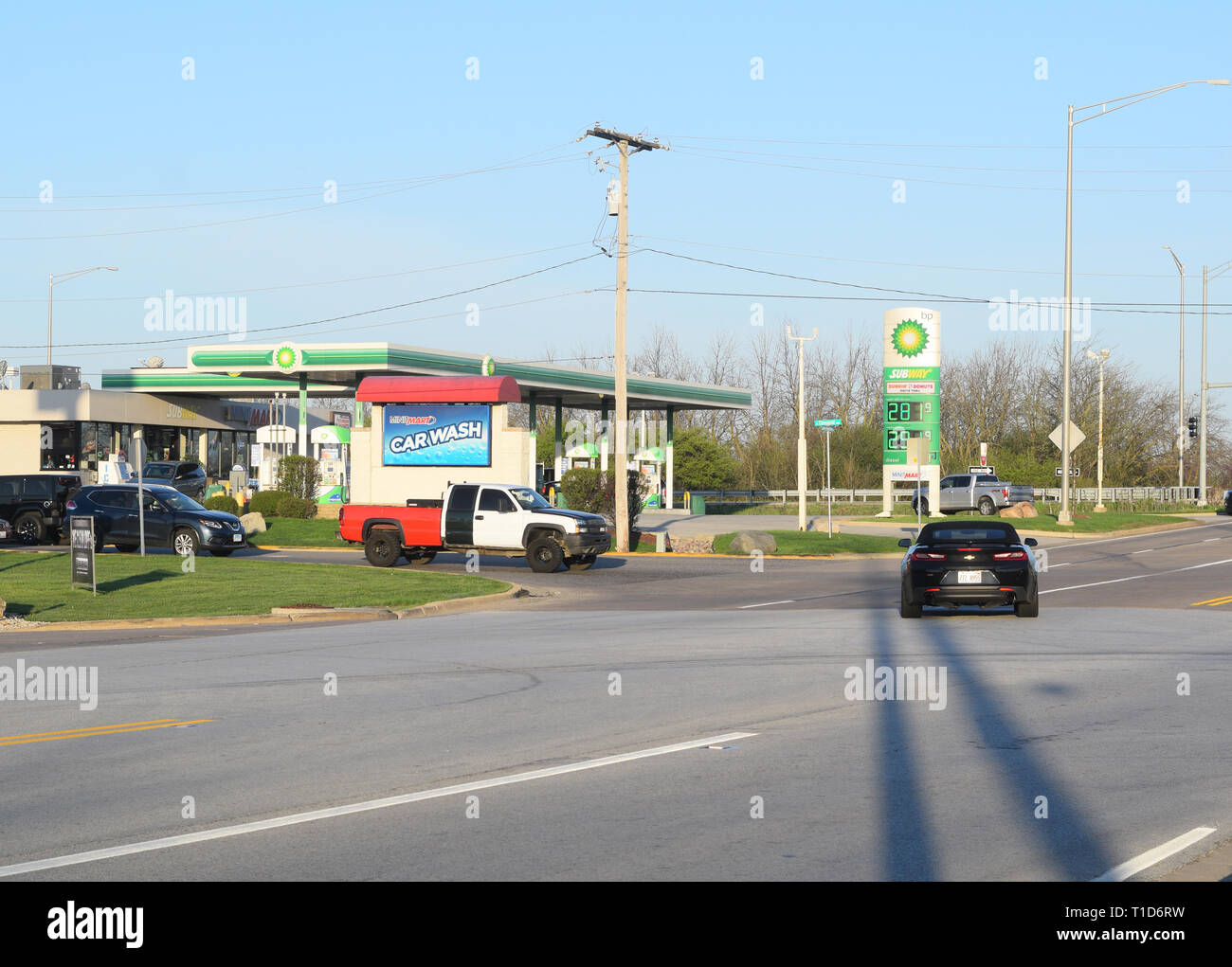 BP Gas station in Monee Illinois (British Petroleum Gas Station Stock