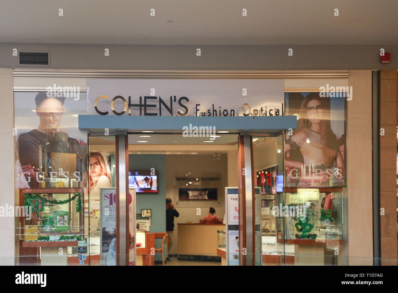 Cohens fashion optical hires stock photography and images Alamy