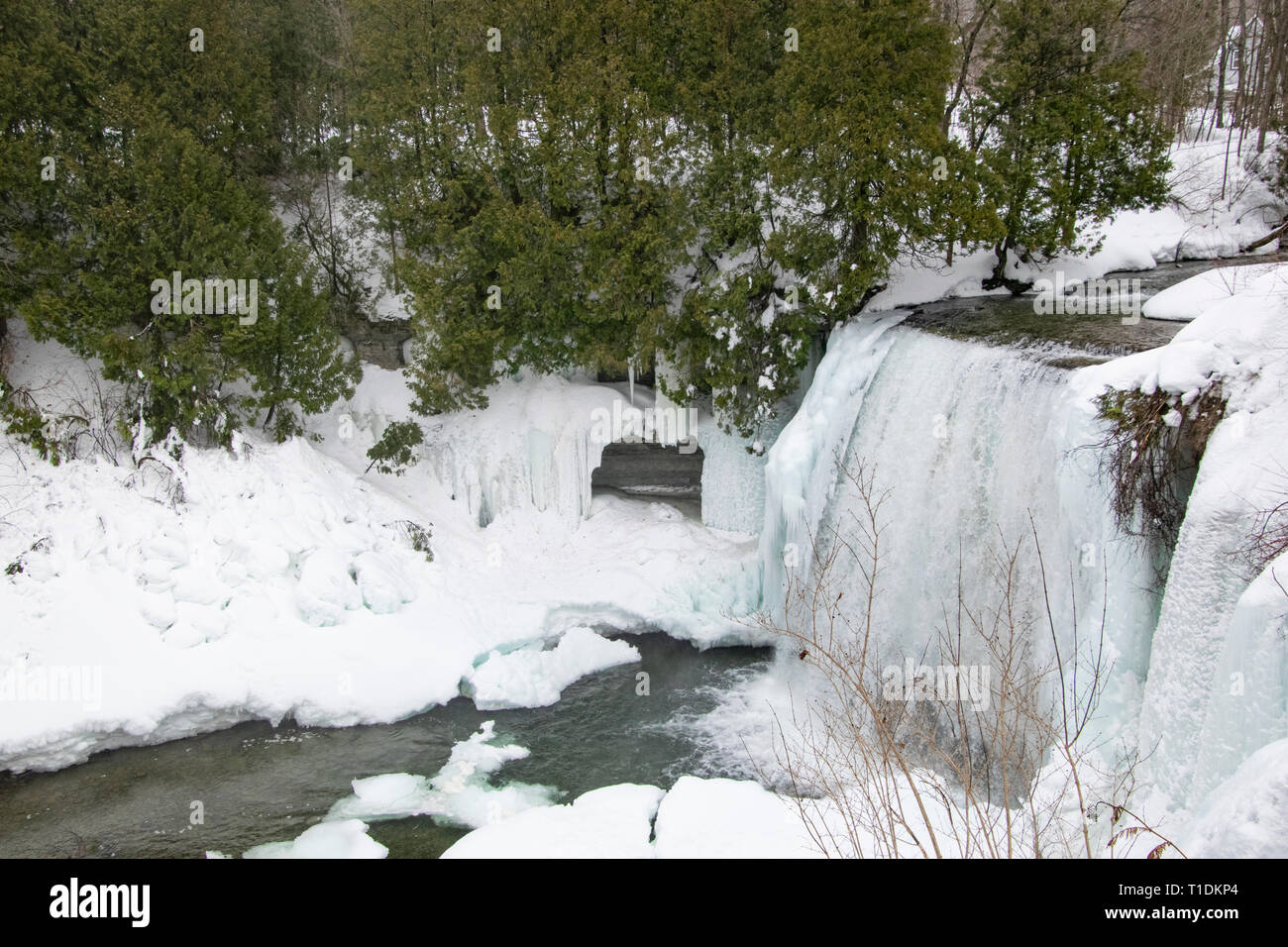 Bridal Veil Falls on Manitoulin Island, Ontario Stock Photo Alamy