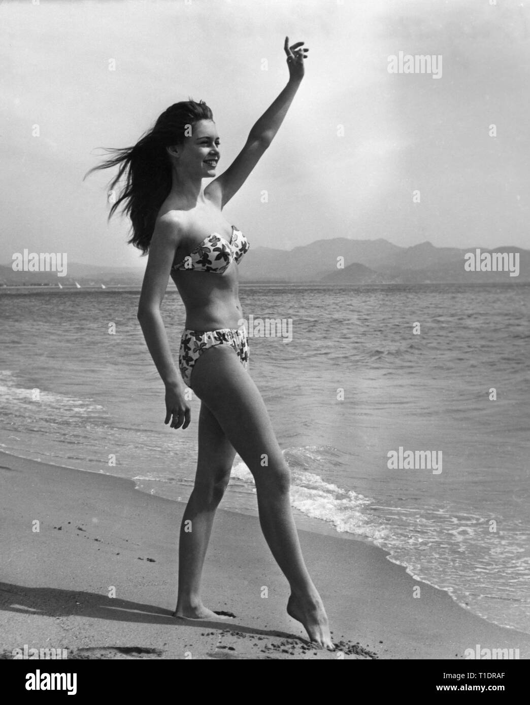 BRIGITTE BARDOT 1952 French Actress Early Pin-Up by Serge