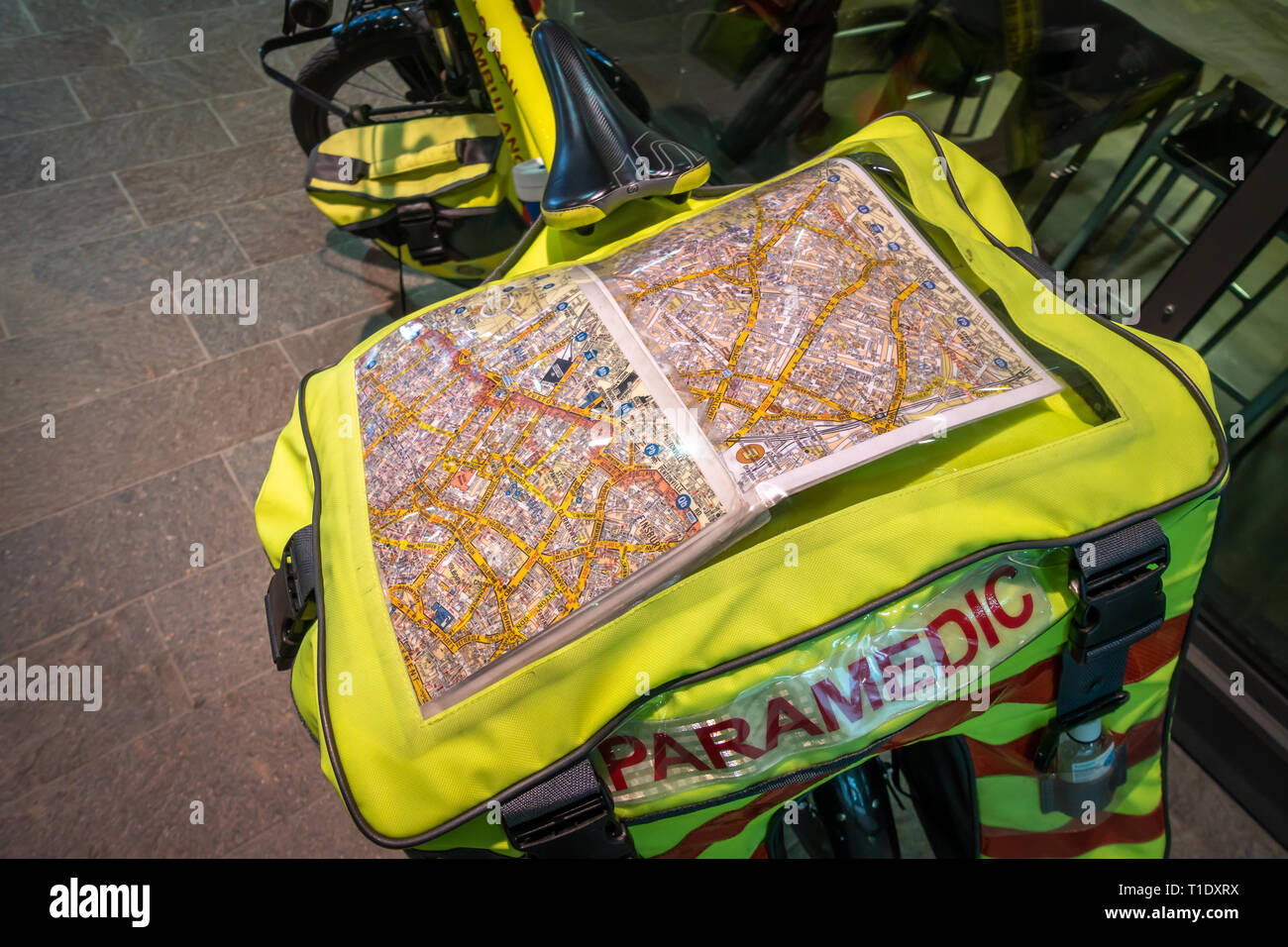 Closeup paramedics map hi-res stock photography and images - Alamy