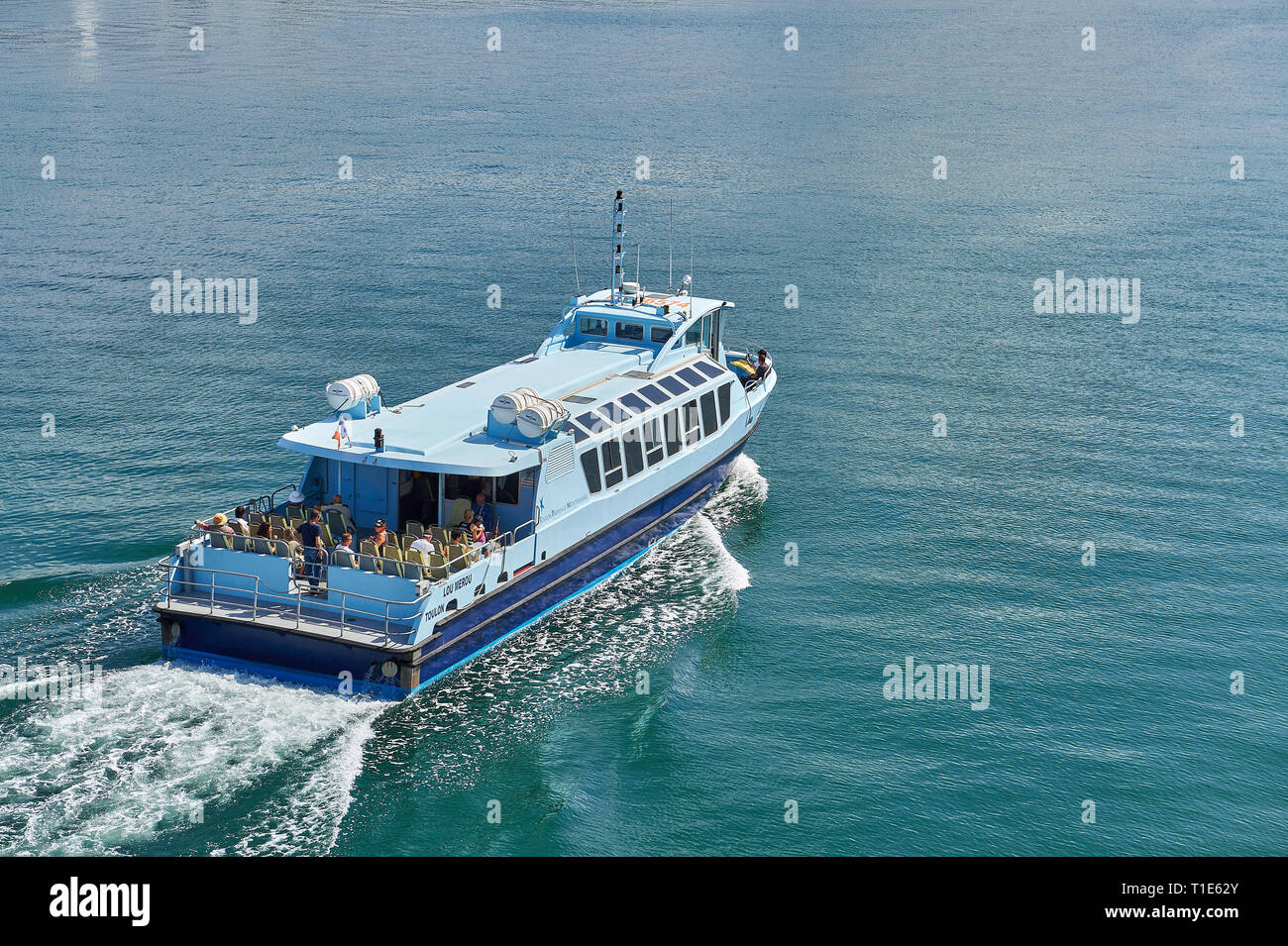 Toulon (south-eastern France): Lou Merou water bus allowing the crossing of the natural harbour *** Local Caption *** Stock Photo