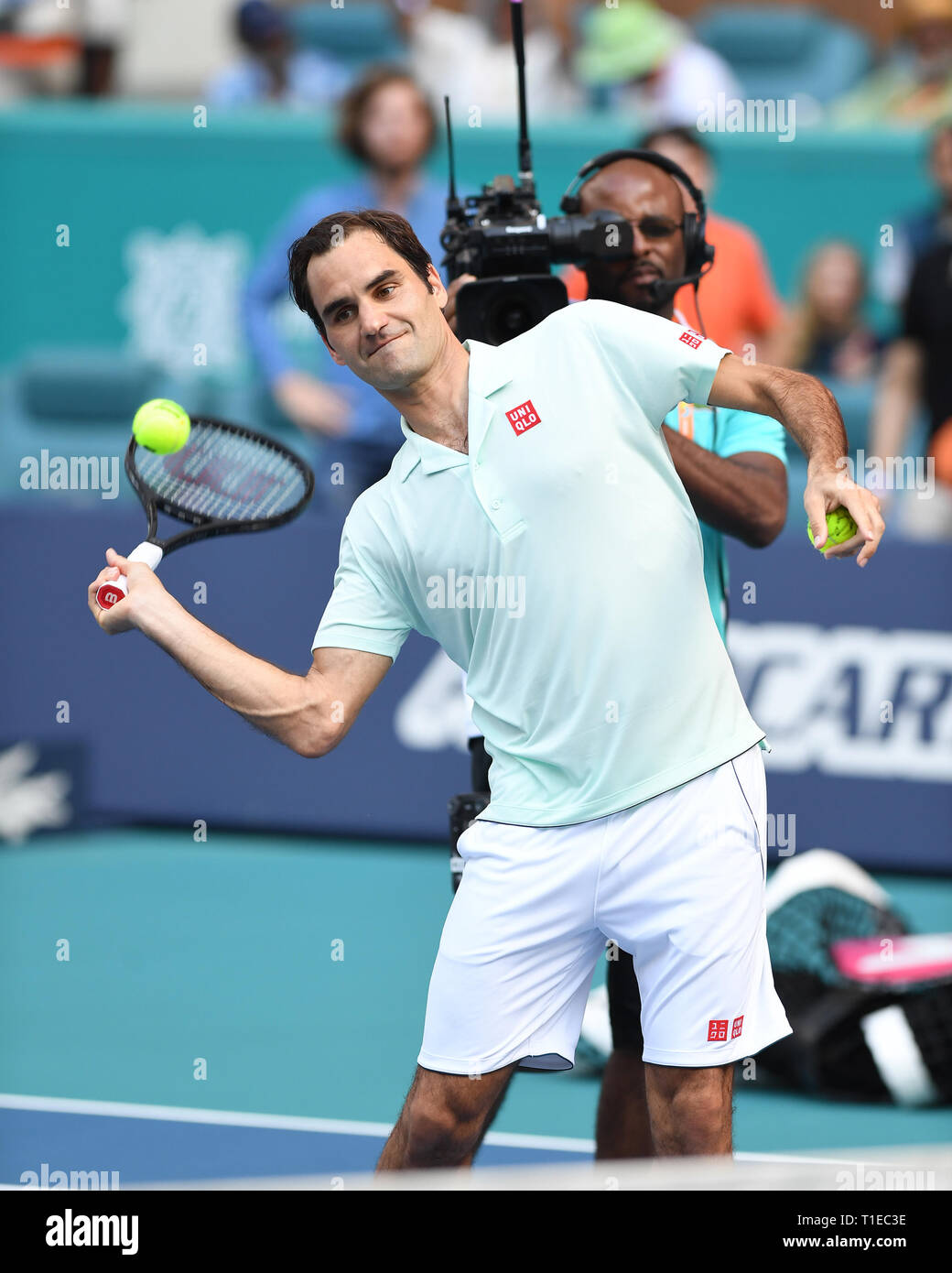 Miami Gardens FL, USA. 25th Mar, 2019. Roger Federer Vs Filip Krajinovic on  Stadium court during the Miami Open held at Hard Rock Stadium on March 25,  2019 in Miami Gardens, Florida.