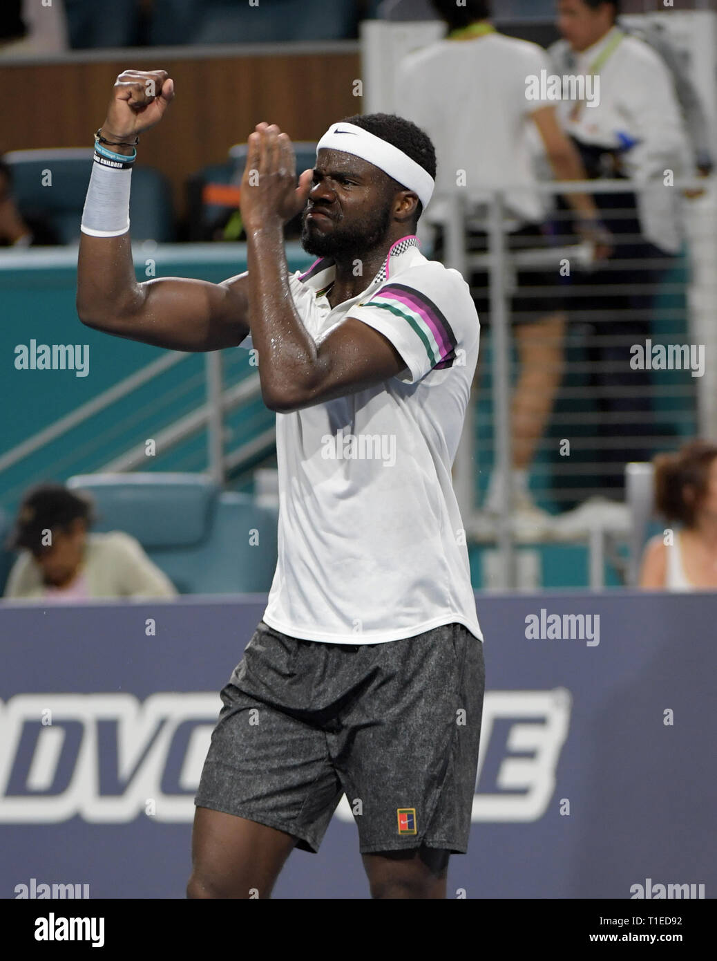 Miami Gardens, Florida, USA. 25th Mar 2019. Frances Tiafoe defeats