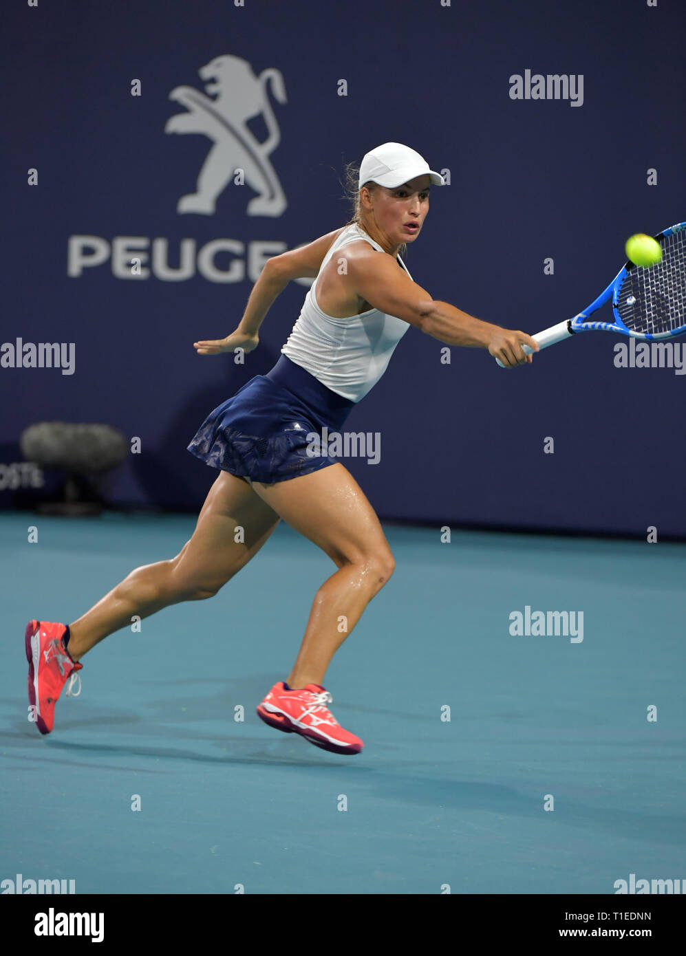 Yulia putintseva hard court tennis hi-res stock photography and images -  Alamy