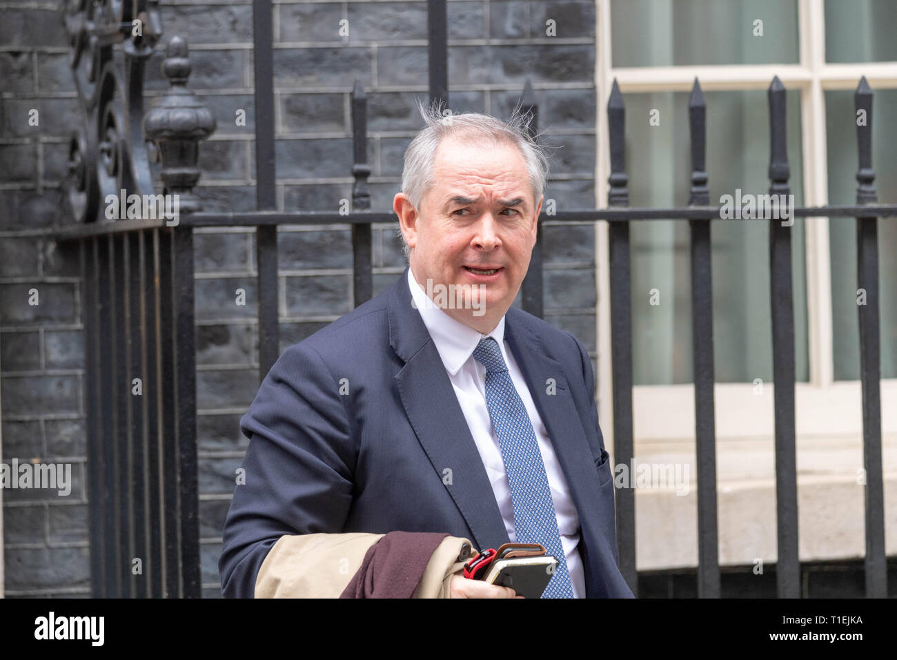 London 26th March 2019, Geoffrey Cox QC MP leaves a Cabinet meeting at 10 Downing Street, London Credit: Ian Davidson/Alamy Live News Stock Photo