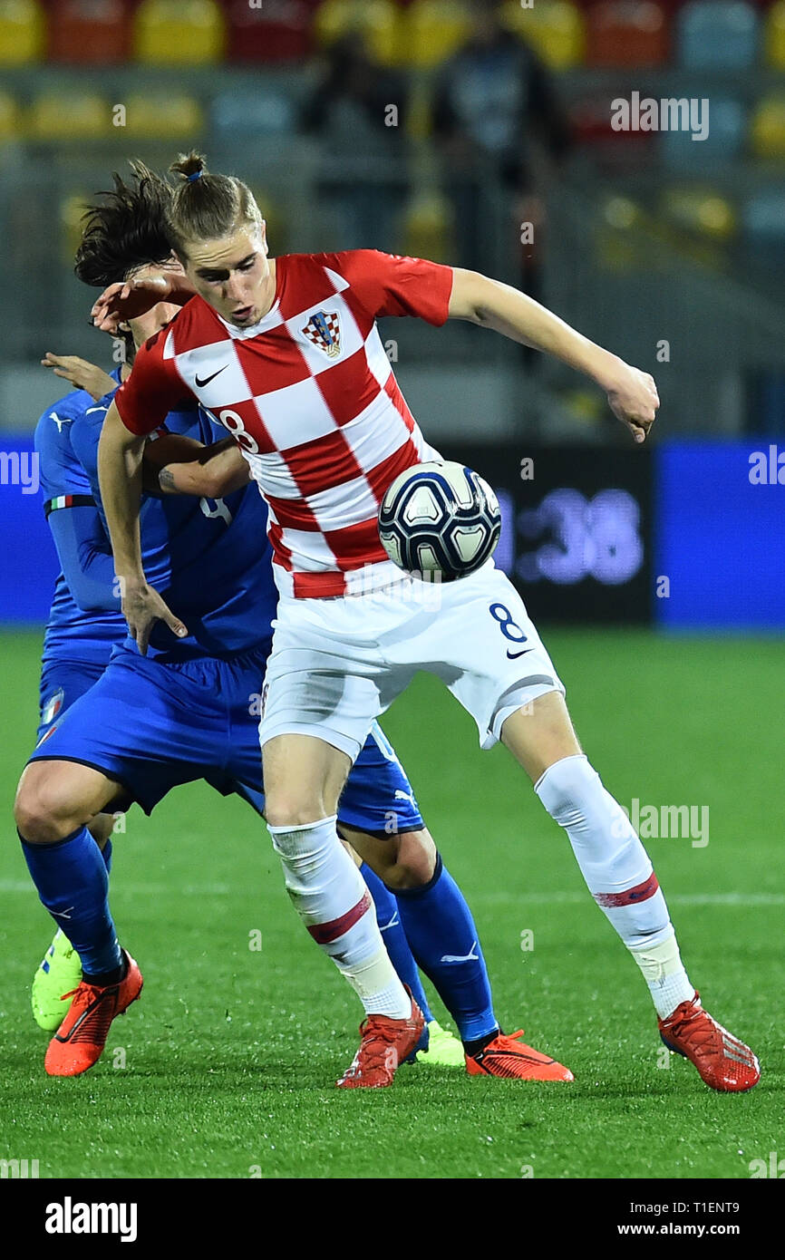 Football friendly match italy vs croatia under 21 frosinone italy hi-res  stock photography and images - Alamy