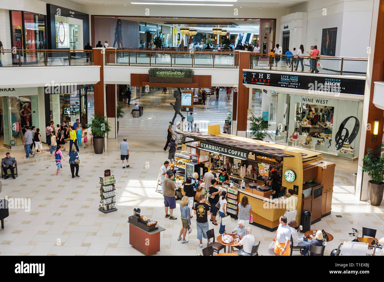Miami Florida,Aventura Mall stores shoppers shopping fountain enclosed  complex inside interior Stock Photo - Alamy