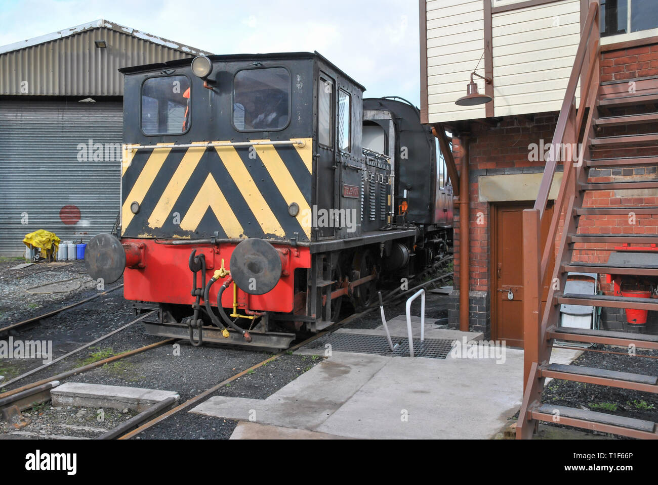 A train at Oswestry's Cambrian Heritage Railways in the UK Stock Photo