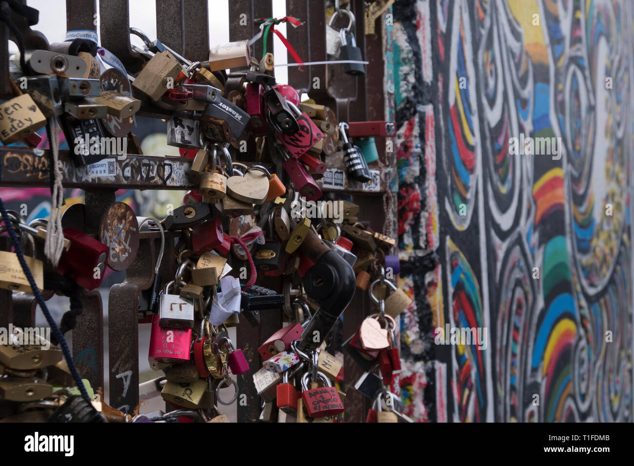 Padlocks at the Berlin Wall in Germany Stock Photo Alamy