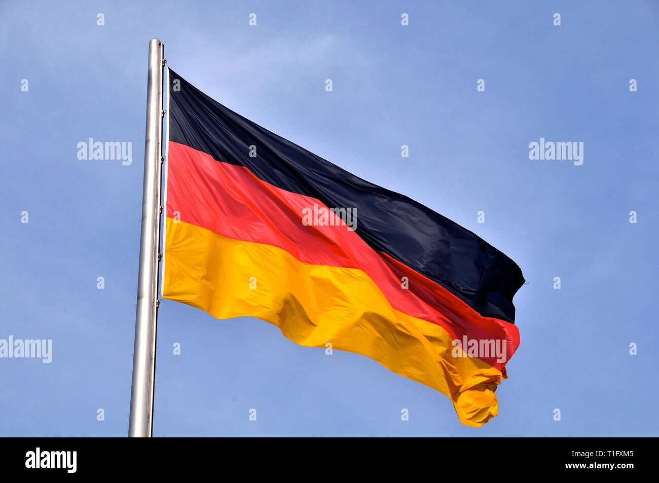 Germany flag wrinkled hi-res stock photography and images - Page 2