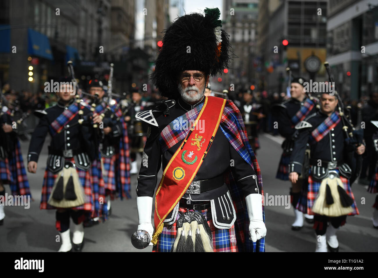 st patricks day wear red